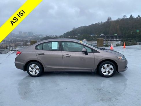 Used 2013 Honda Civic LX image 2