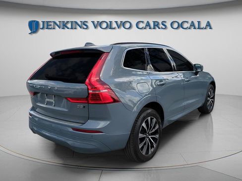 Used 2023 Volvo XC60 B5 Core w/ Climate Package AWD/4WD image 3