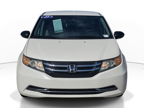 Used 2015 Honda Odyssey LX image 2