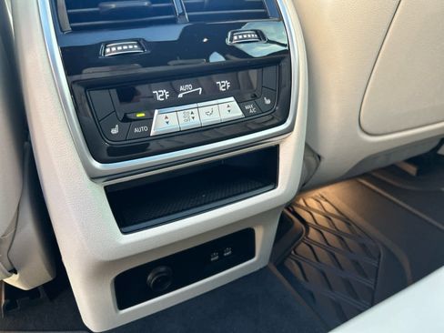 New 2026 BMW X5 xDrive40i w/ Executive Package image 19