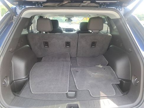 Used 2022 Chevrolet Blazer LT image 9