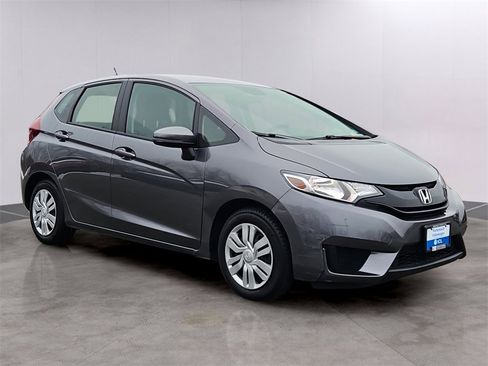 Used 2017 Honda Fit LX image 3