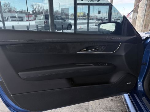 Used 2017 Cadillac ATS V w/ Carbon Fiber Package image 31