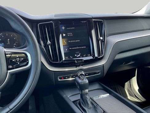 Used 2018 Volvo XC60 T5 Inscription AWD/4WD image 9
