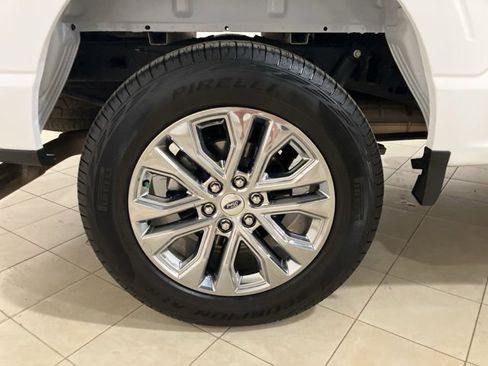 Used 2024 Ford F150 Lariat w/ Equipment Group 502A High image 28