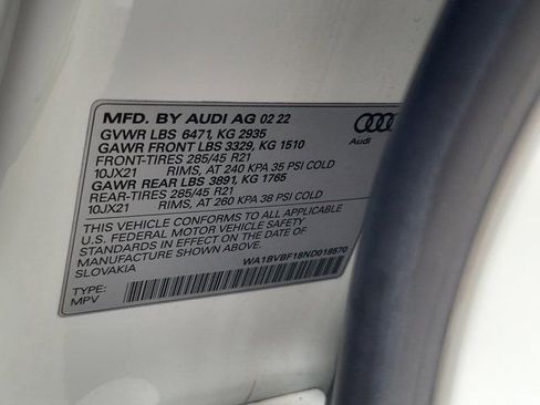 Certified 2022 Audi Q8 Premium Plus w/ Premium Plus Package AWD/4WD image 31
