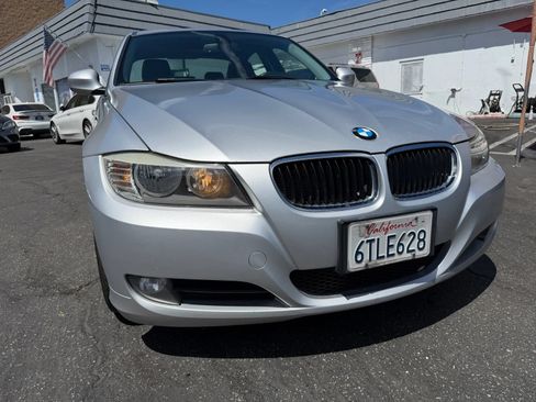 Used 2011 BMW 328i Sedan RWD image 12