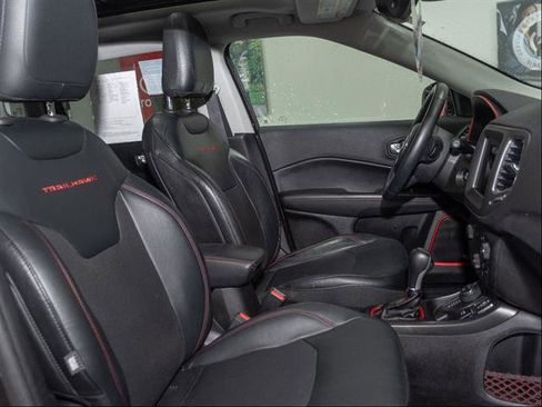 Used 2017 Jeep Compass Trailhawk w/ Leather Interior Group image 22