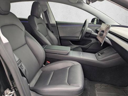 Used 2024 Tesla Model 3 RWD image 17