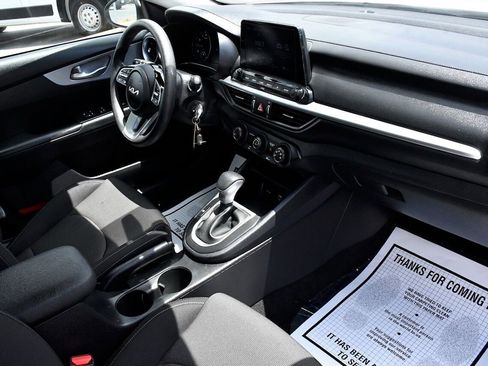 Used 2024 Kia Forte LXS image 17