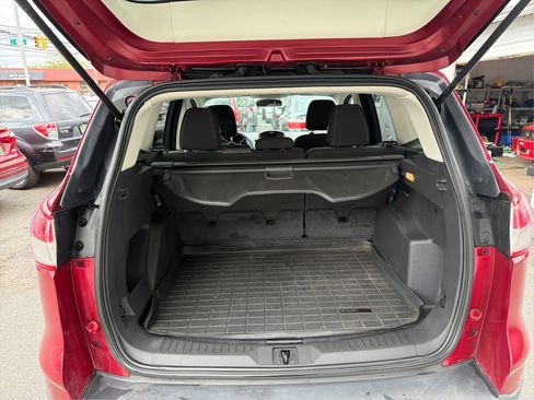 Used 2015 Ford Escape SE AWD/4WD image 16
