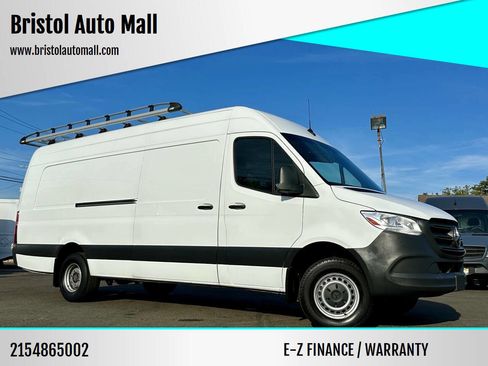 Used 2022 Mercedes-Benz Sprinter 3500 image 1