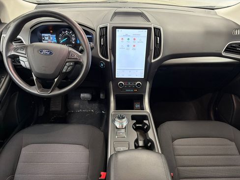 New 2024 Ford Edge SE image 15