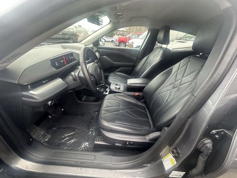 Used 2021 Ford Mustang Mach-E Select w/ Comfort/Appearance Package image 9