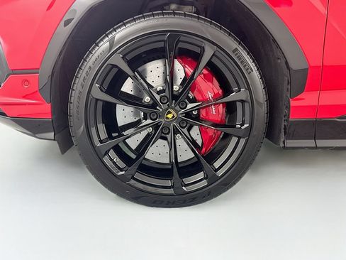 Used 2023 Lamborghini Urus S AWD/4WD image 33