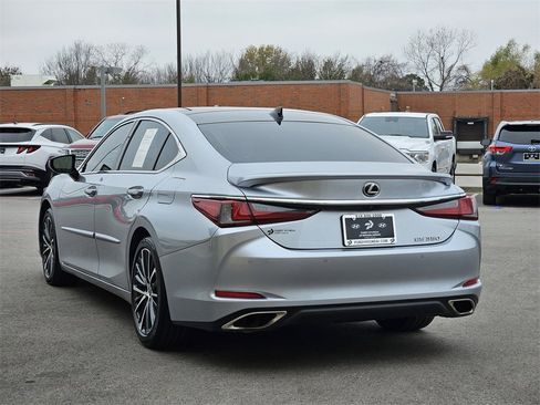 Used 2023 Lexus ES 350 Luxury image 3
