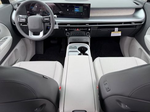 New 2026 Hyundai Ioniq 9 SEL image 7