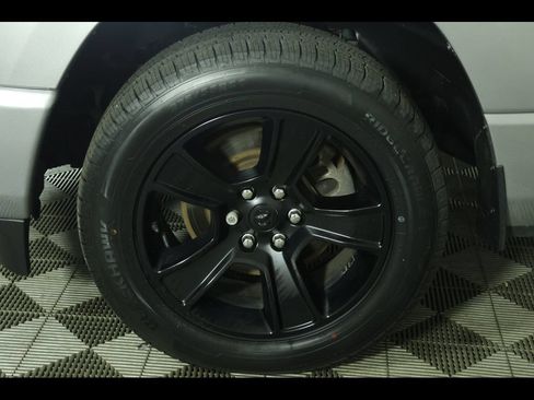 Used 2023 RAM 1500 Big Horn AWD/4WD image 5