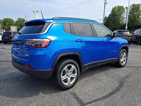 Certified 2023 Jeep Compass Latitude w/ Sun and Sound Group AWD/4WD image 8