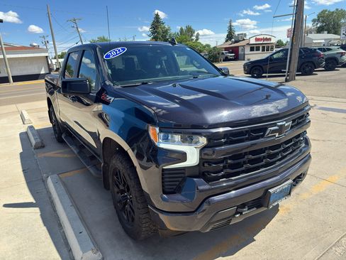 Used 2022 Chevrolet Silverado 1500 RST w/ Z71 Off-Road Package AWD/4WD image 4