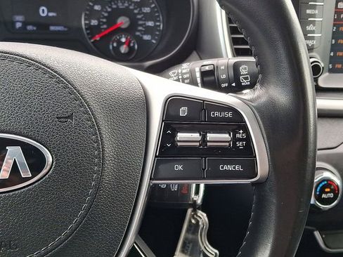 Used 2020 Kia Sorento LX w/ LX I4 Convenience Package image 21