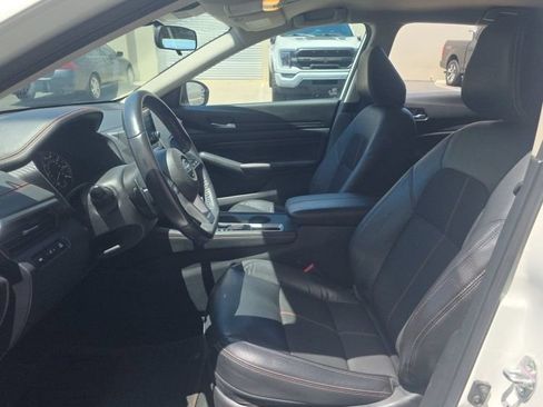 Used 2022 Nissan Altima 2.5 SR FWD image 5