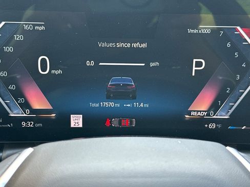 Used 2023 BMW 330i Sedan w/ Premium Package RWD image 23