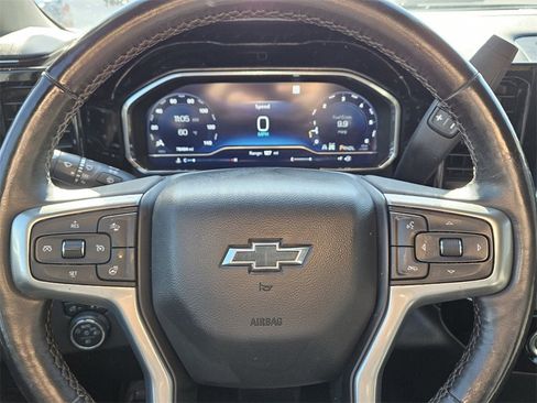 Used 2022 Chevrolet Silverado 1500 RST image 21