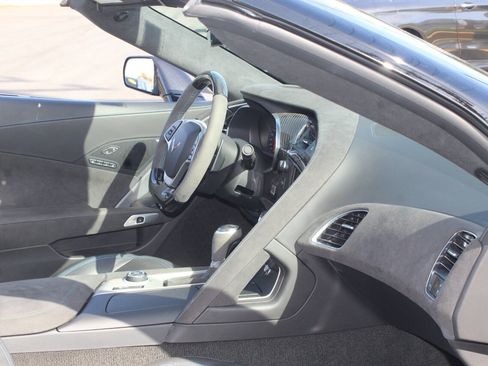 Used 2018 Chevrolet Corvette Grand Sport w/ Carbon 65 Edition image 25