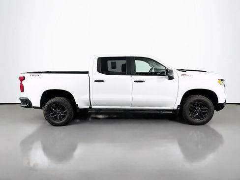 Used 2024 Chevrolet Silverado 1500 LT Trail Boss w/ Protection Package AWD/4WD image 4