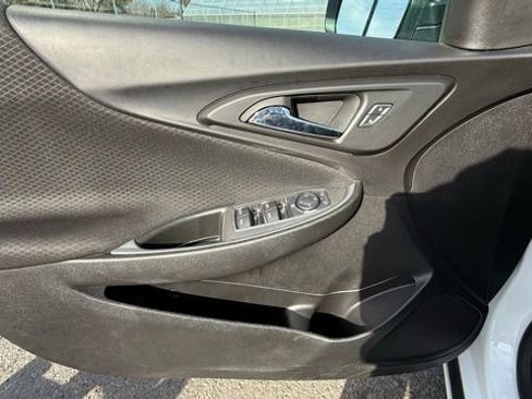 Used 2024 Chevrolet Malibu LT image 15