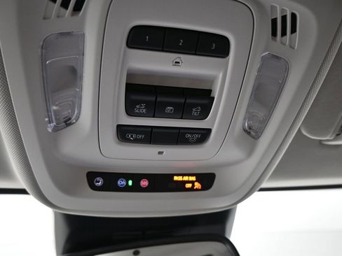 New 2025 Buick Envision Sport Touring image 21