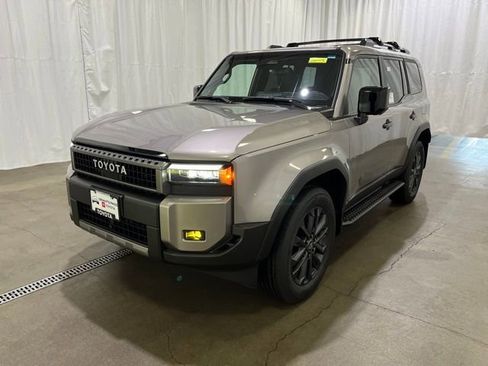 New 2026 Toyota Land Cruiser w/ Premium Package AWD/4WD image 7