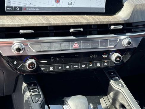 Used 2024 Kia Telluride SX image 22