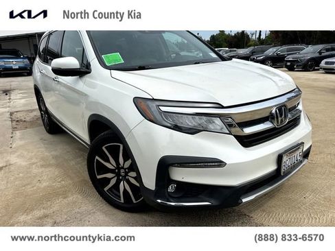 Used 2019 Honda Pilot Touring image 1