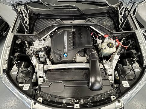 Used 2017 BMW X5 xDrive35i AWD/4WD image 46