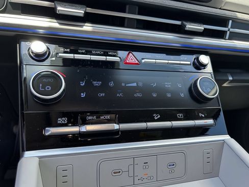 New 2026 Hyundai Santa Fe Limited FWD image 29