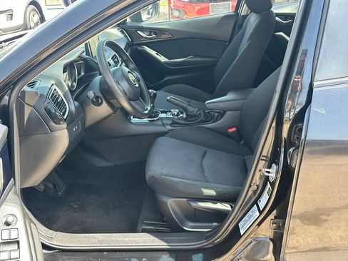 Used 2015 MAZDA MAZDA3 i Sport FWD image 10