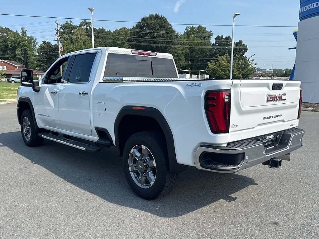 Used 2025 GMC Sierra 2500 SLT w/ SLT Premium Package AWD/4WD image 6