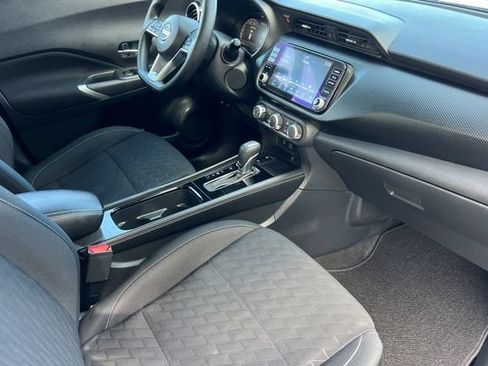 Used 2024 Nissan Kicks SV FWD image 18