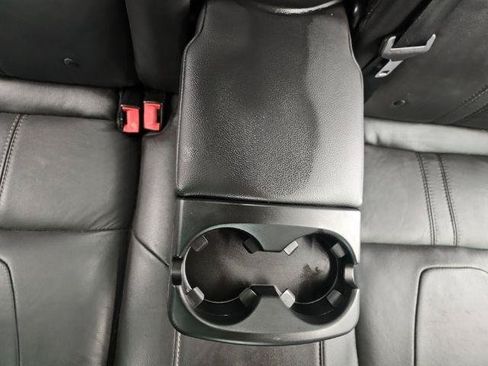 Used 2013 Ford Focus SE FWD image 35
