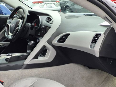 Used 2017 Chevrolet Corvette Stingray Coupe image 17