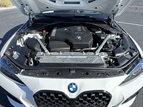 Used 2022 BMW 430i Convertible w/ M Sport Package RWD image 31