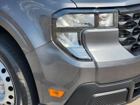 Used 2025 Ford Maverick XL w/ Equipment Group 102A AWD/4WD image 9