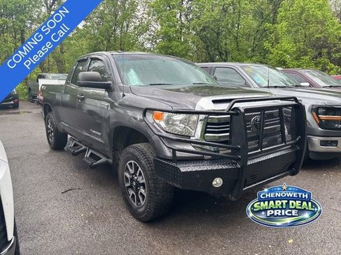 Used 2016 Toyota Tundra SR5 w/ TRD Off Road Package AWD/4WD image 2