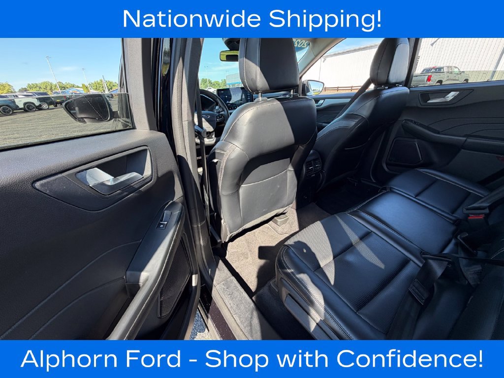 Used 2023 Ford Escape Platinum AWD/4WD image 21