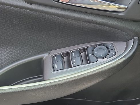 Used 2023 Chevrolet Malibu LT FWD image 30