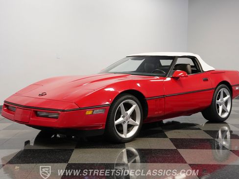 Used 1989 Chevrolet Corvette Convertible image 5