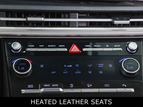 Used 2025 Hyundai Santa Fe SEL FWD image 20