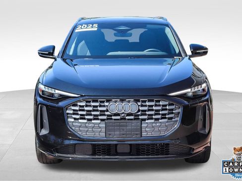 Certified 2025 Audi Q5 Prestige AWD/4WD image 2